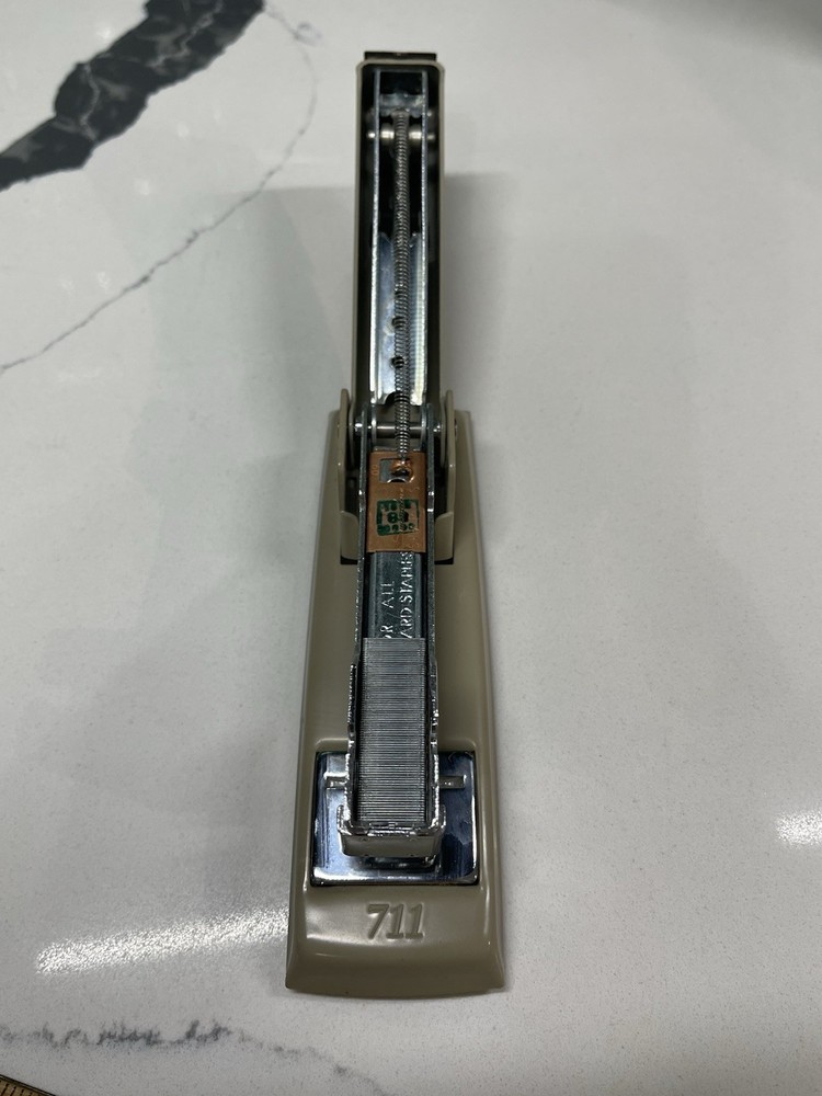 Vintage Swingline #711 Small Compact Stapler EUC