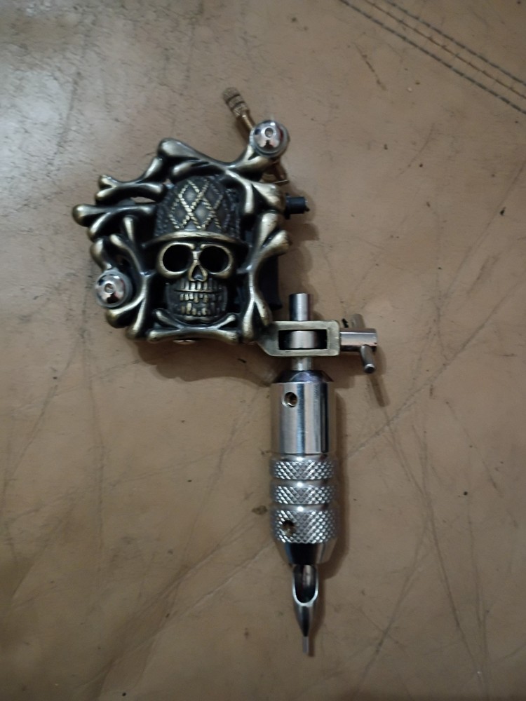 Skull Tattoo Gun And Kit