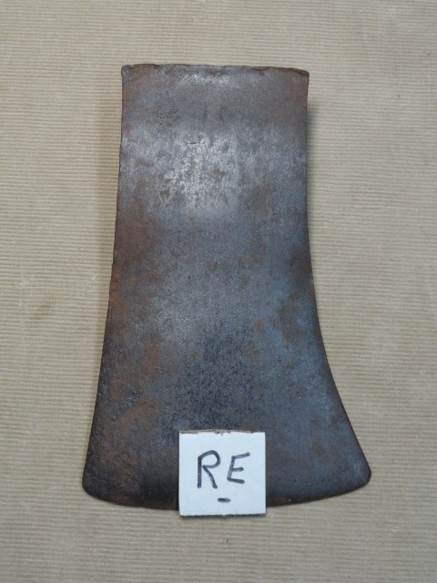 Vintage 3 lb Classic Pattern Axe Head Would Make a Fine User Ax 'RE'