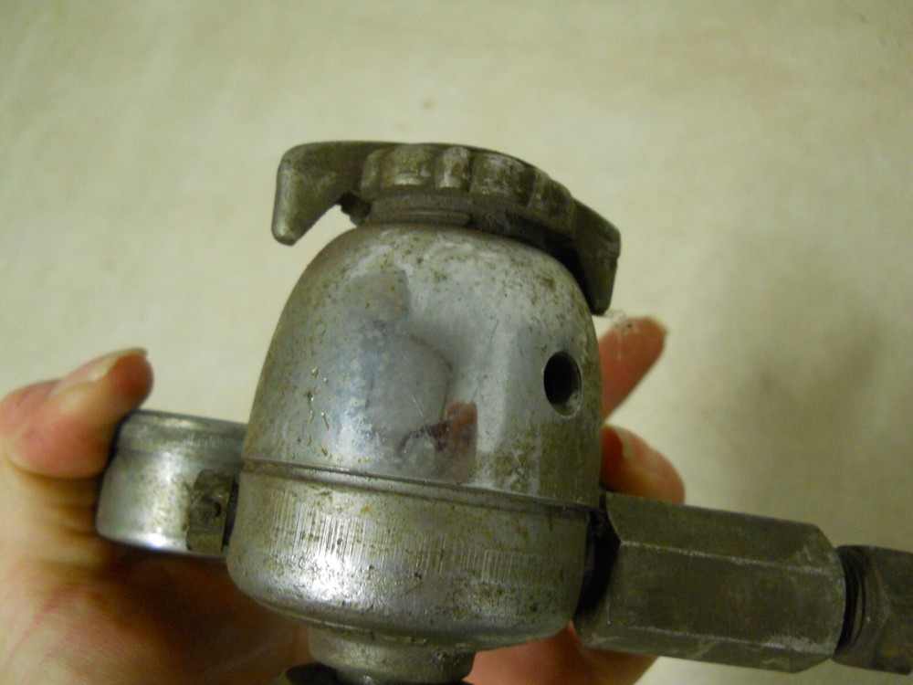 Linde Union Carbide Argon Regulator 509 CGA