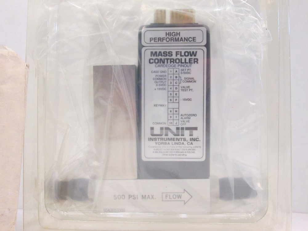 Unit UFC-1400A Mass Flow Controller MFC, BCL3, 100 SCCM, Used