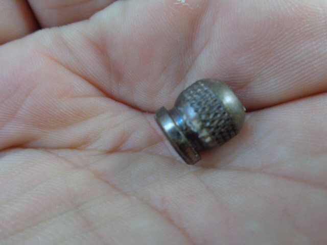 Coleman 220J Lantern Top Brass Nut, 1/1978