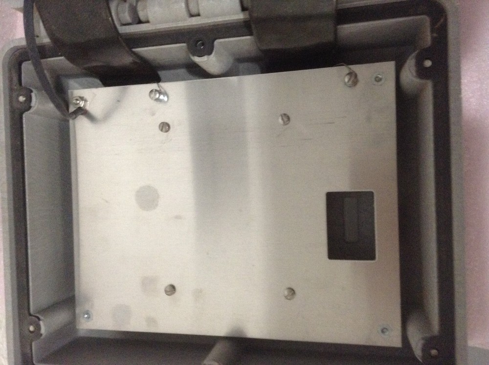 STI 3P1-0844-100 Level Controller