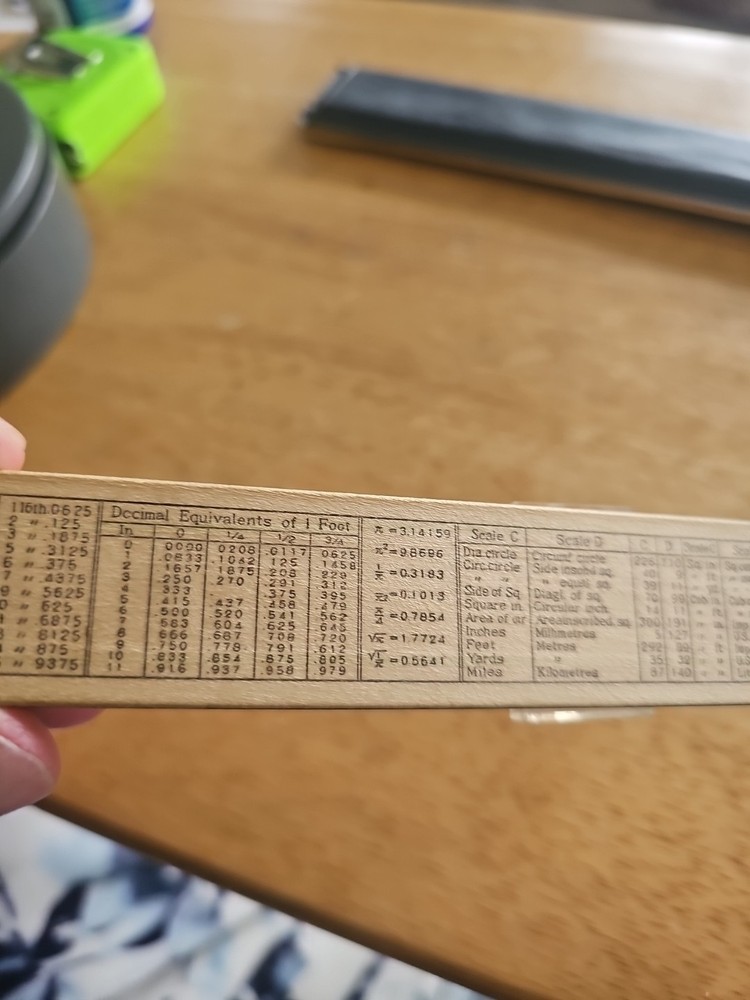 Slide Rule Engineering Instruments Inc. #250-V With Sleeve