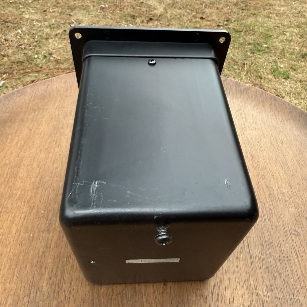 EV XEQ-804 Crossover Equalizer Preowned Working