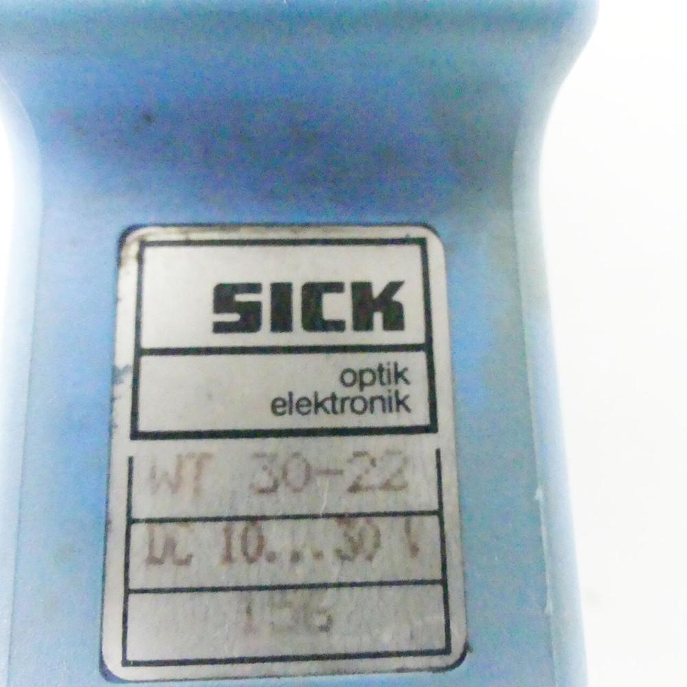SICK WT30-22 retro-reflective light sensor -used-
