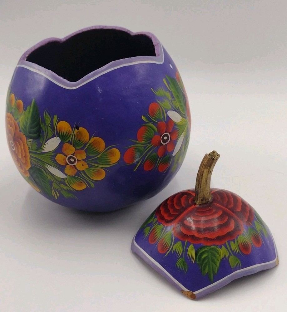 Gourd Hand Painted Floral Pattern Purple with lid Decor