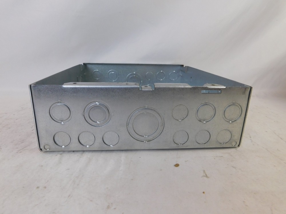 Eaton BR816L125SDP Loadcenters and Panelboards