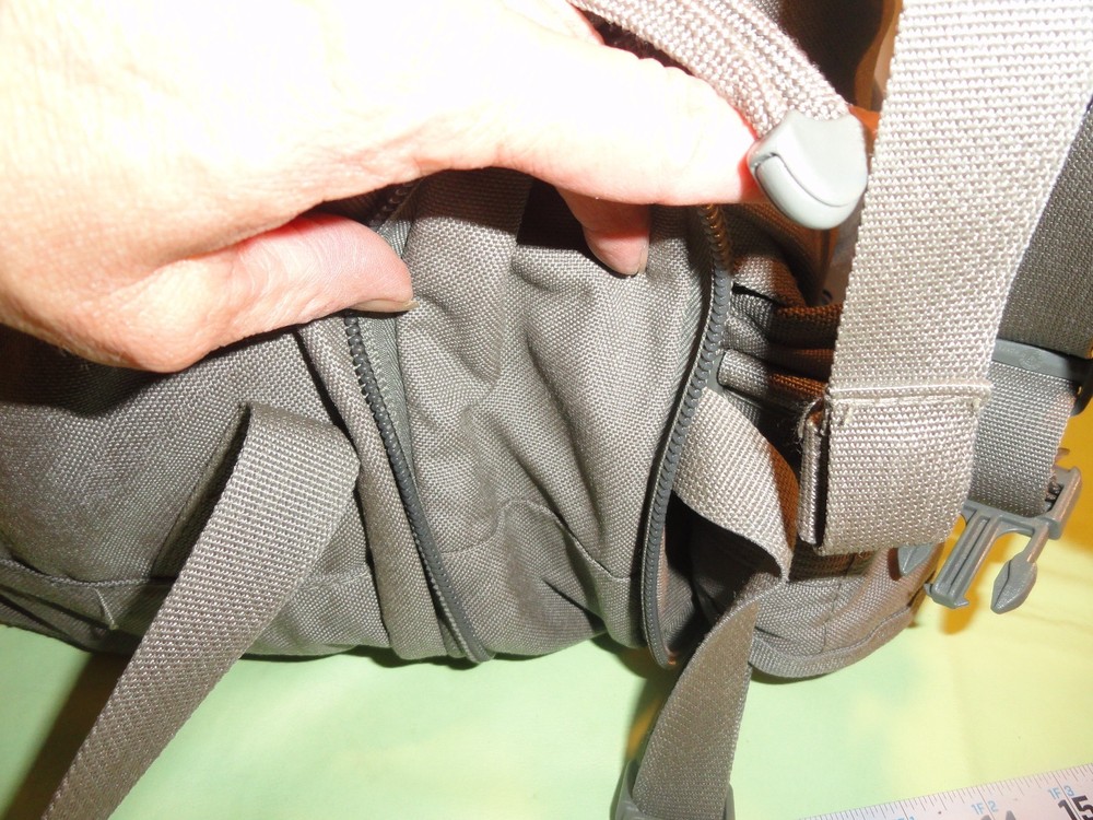 MILITARY BUG OUT GEAR ASSAULT RANGE MEDIC TACTICAL MOLLE MULTI-POCKET BACKPACK