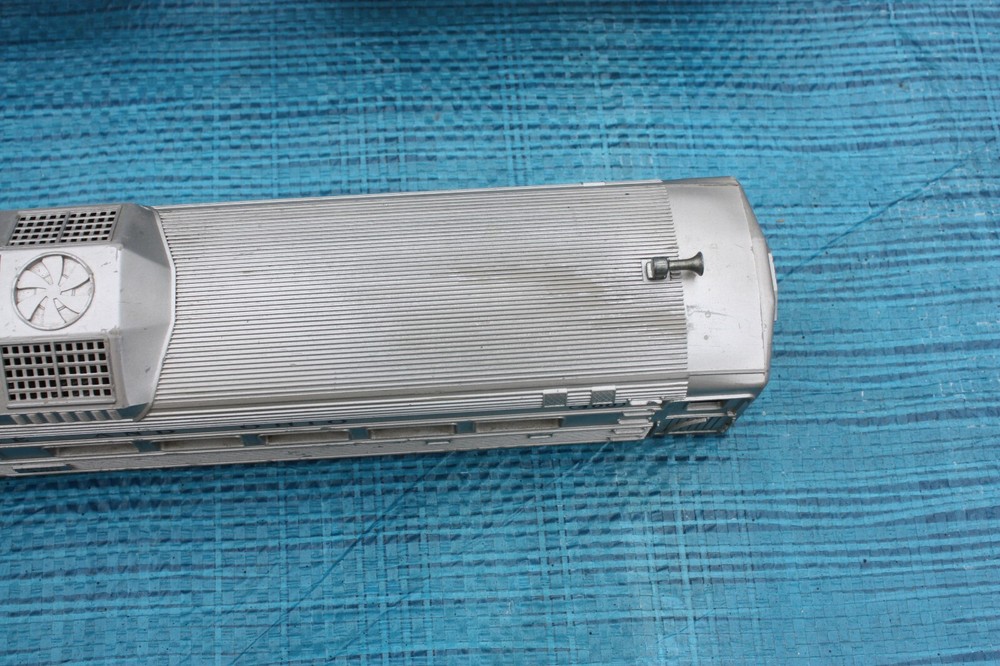 Lionel – 400 B&O Body & Frame EX Condition