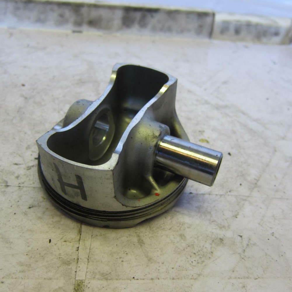 2012 Ducati Streetfighter 848 OEM PISTON