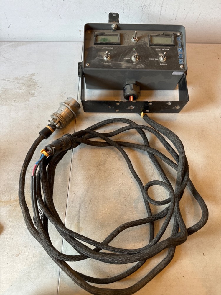 Kinze Vac Fan Controller Box