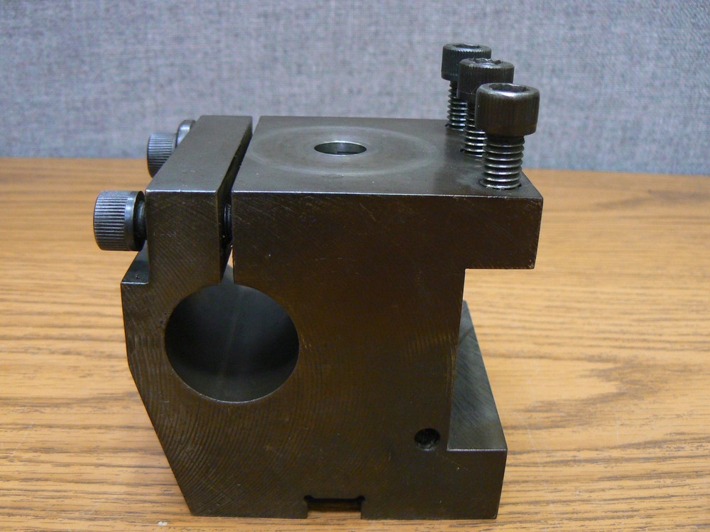 LATHE TOOL HOLDER
