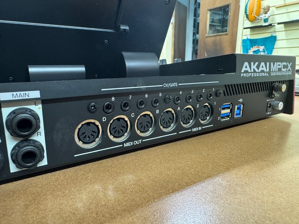 Akai Professional MPC-X Standalone Sampler and Sequencer