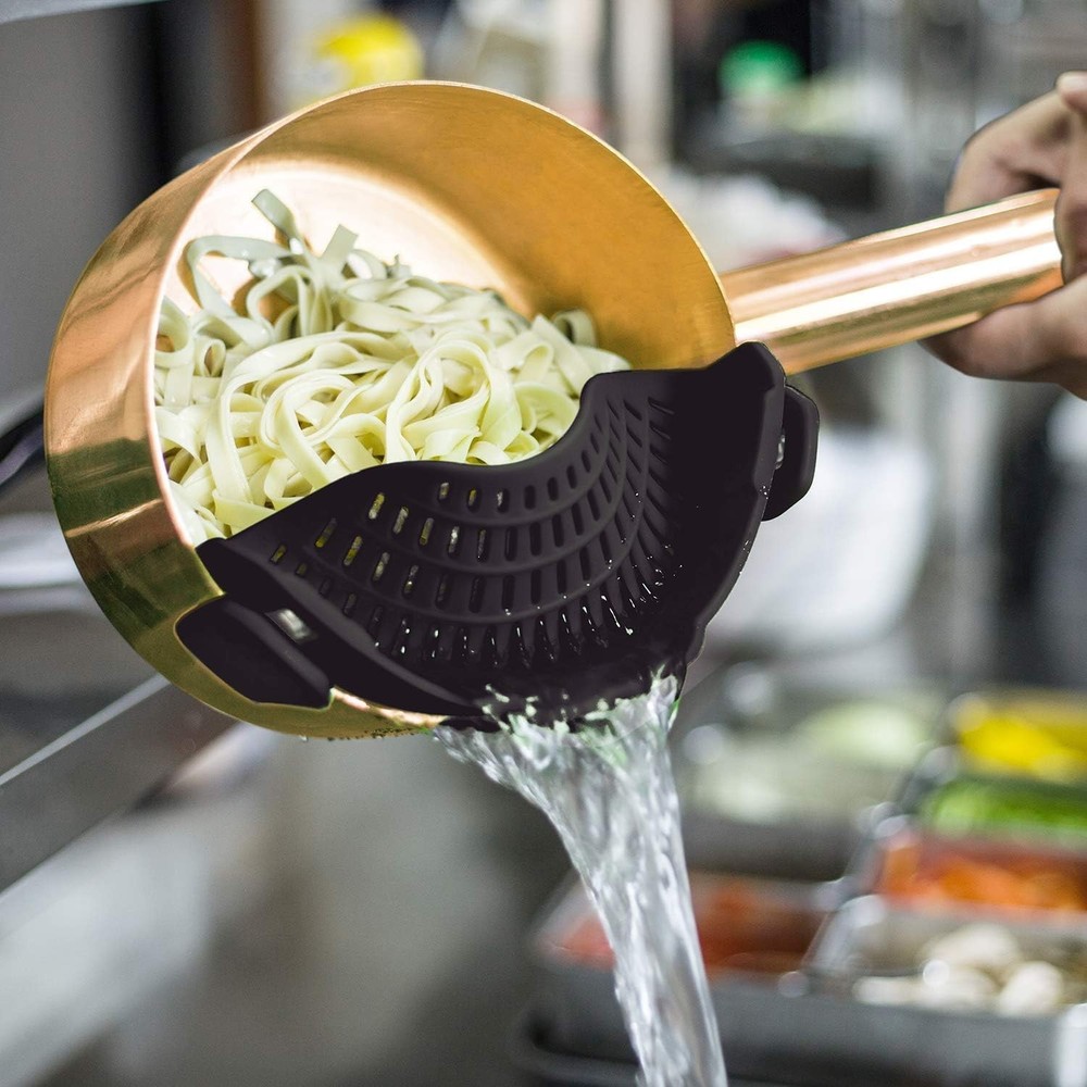 Compact Multi-Functional Silicone Strainer - Quick Drain in Elegant Black