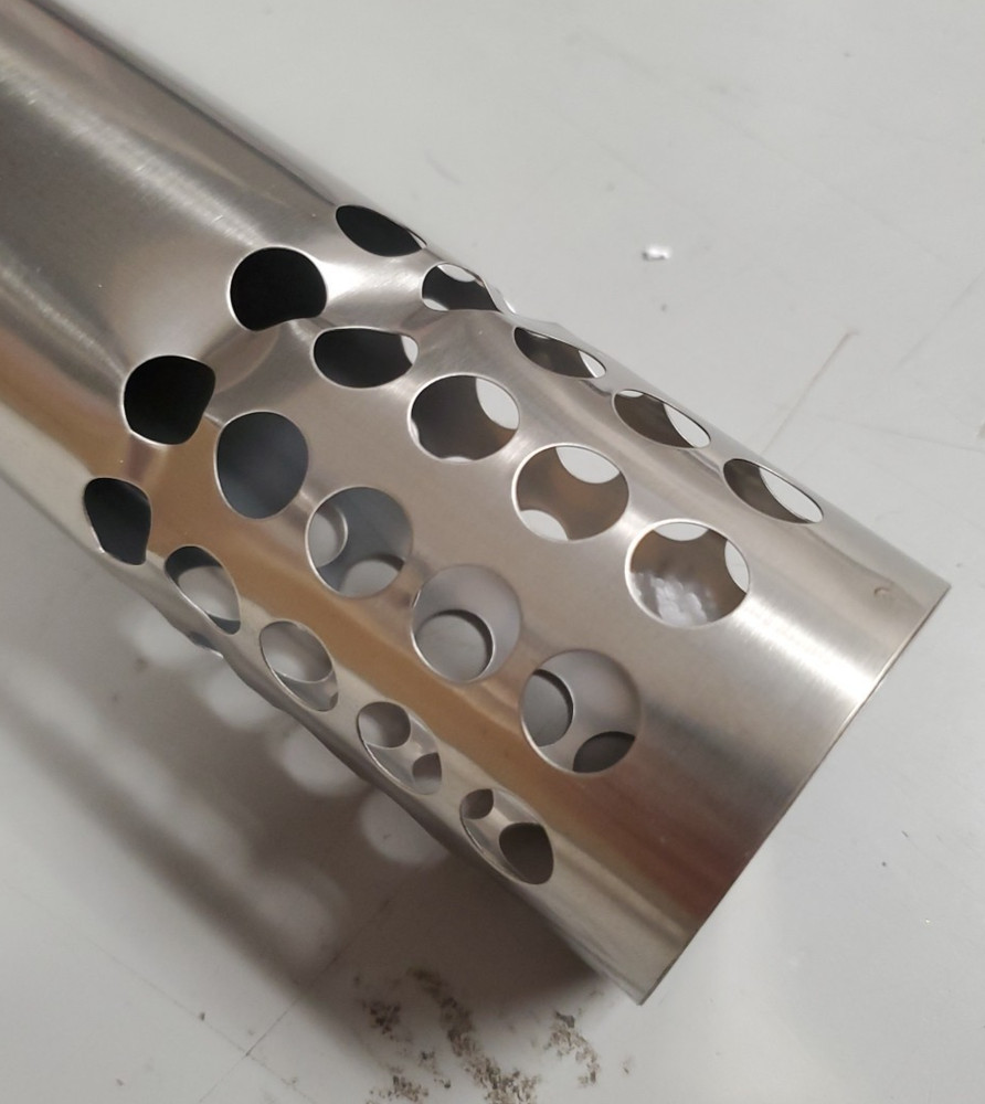 CAMPLUX CA318NG-N1 Smart 3.18 GPM Tankless Water Heater With Vent Pipe