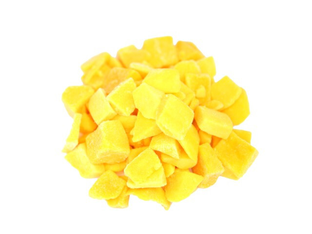 Freeze-Dried Mango Cubes