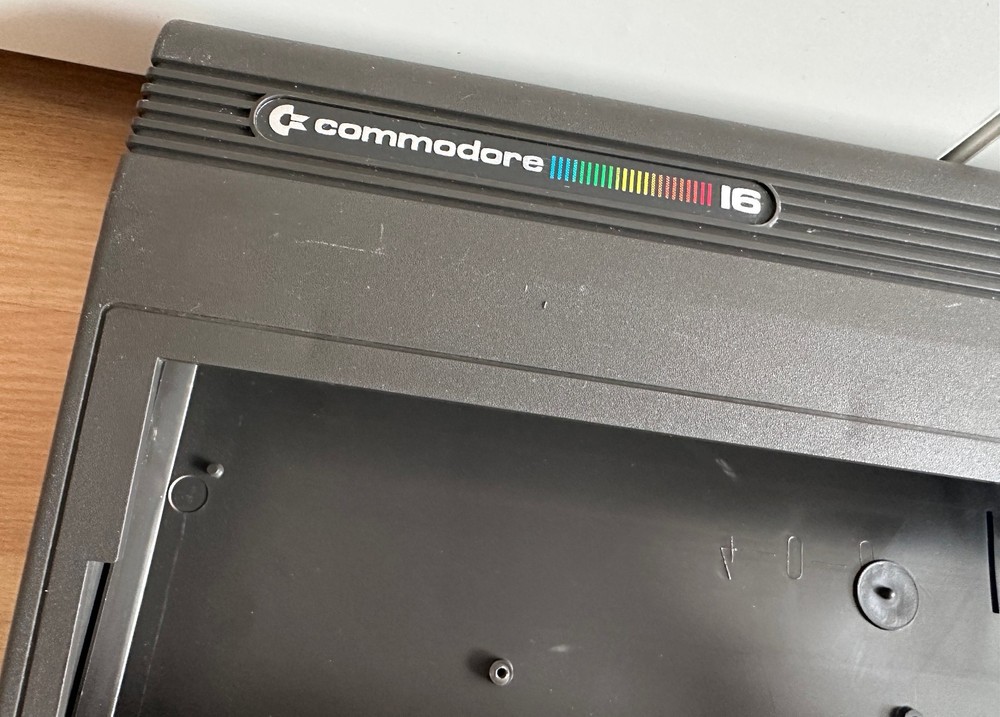 Commodore 16 Chassis, Made in W. Germany #01 26