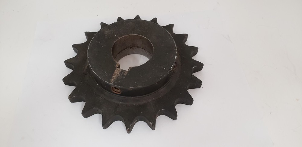 MARTIN 2080B20 SINGLE ROLLER CHAIN SPROCKET, 20 TEETH, 2" BORE, NNB