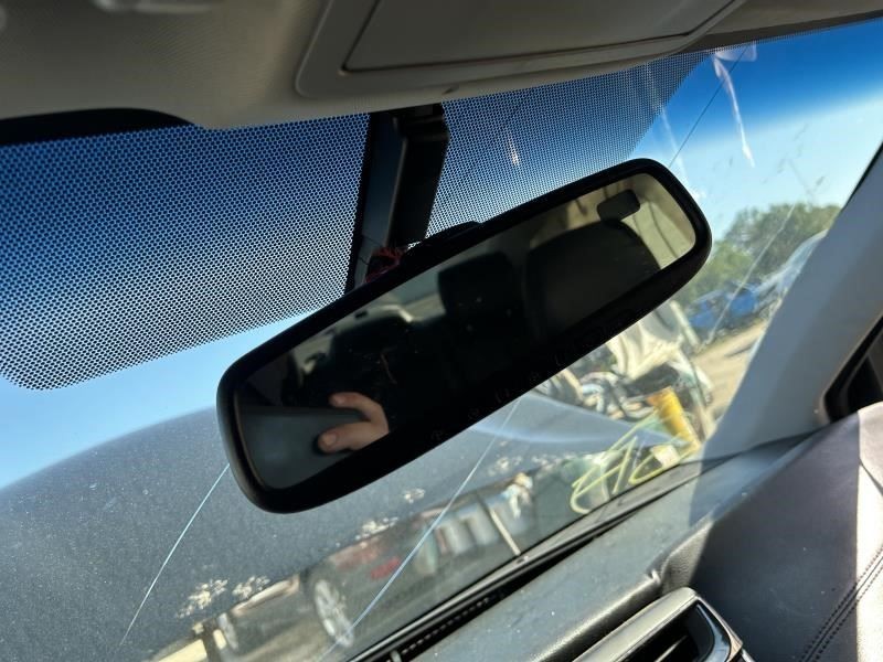 AVALON 2013 High Mounted Stop Light 104567048