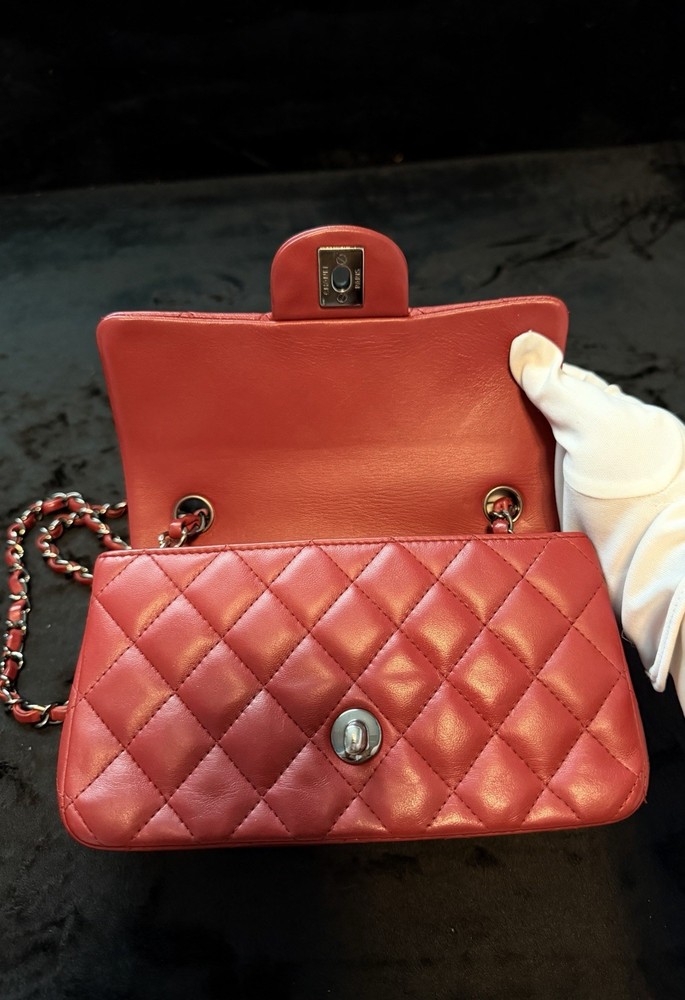 CHANEL mini flap rectangular (discontinued size)