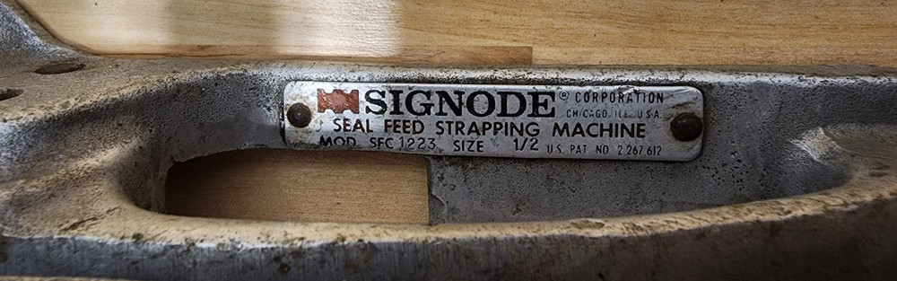 SIGNODE SFC 1223 SEAL FEED STRAPPING MACHINE *PS