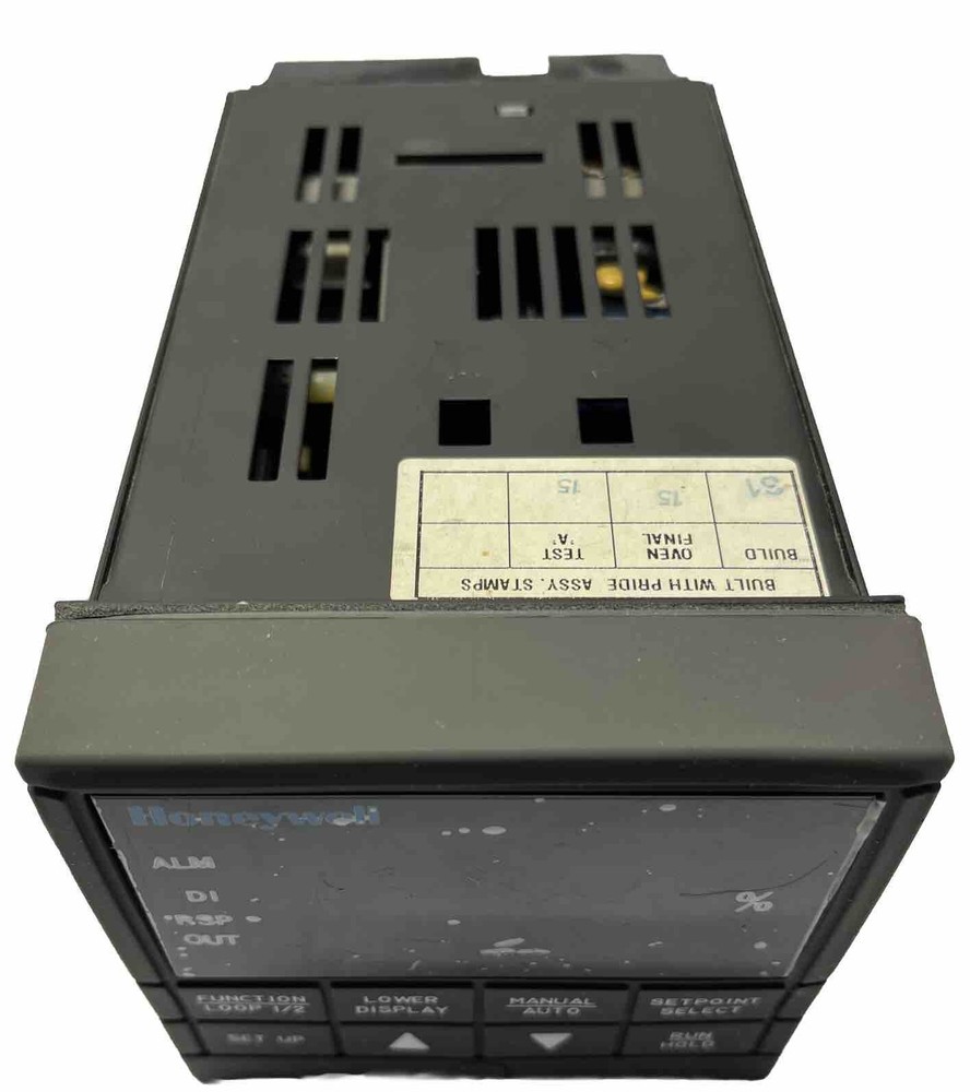 HONEYWELL UDC3300, DC330B-EE-003-32-000000-00-0 Controller 90-250VAC