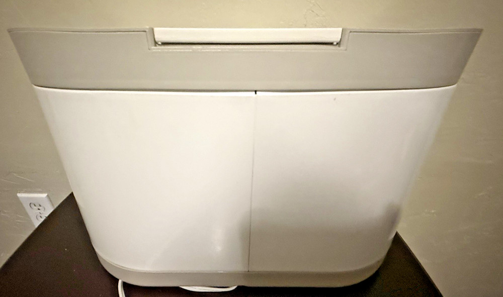 Brookstone Innovation Large Towel Spa Warmer Model TSK-5202MM