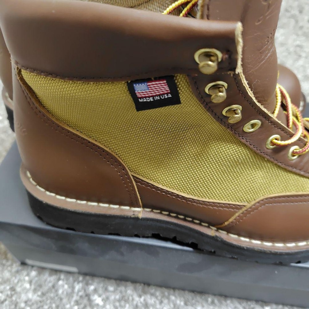 Danner light boots (no box)