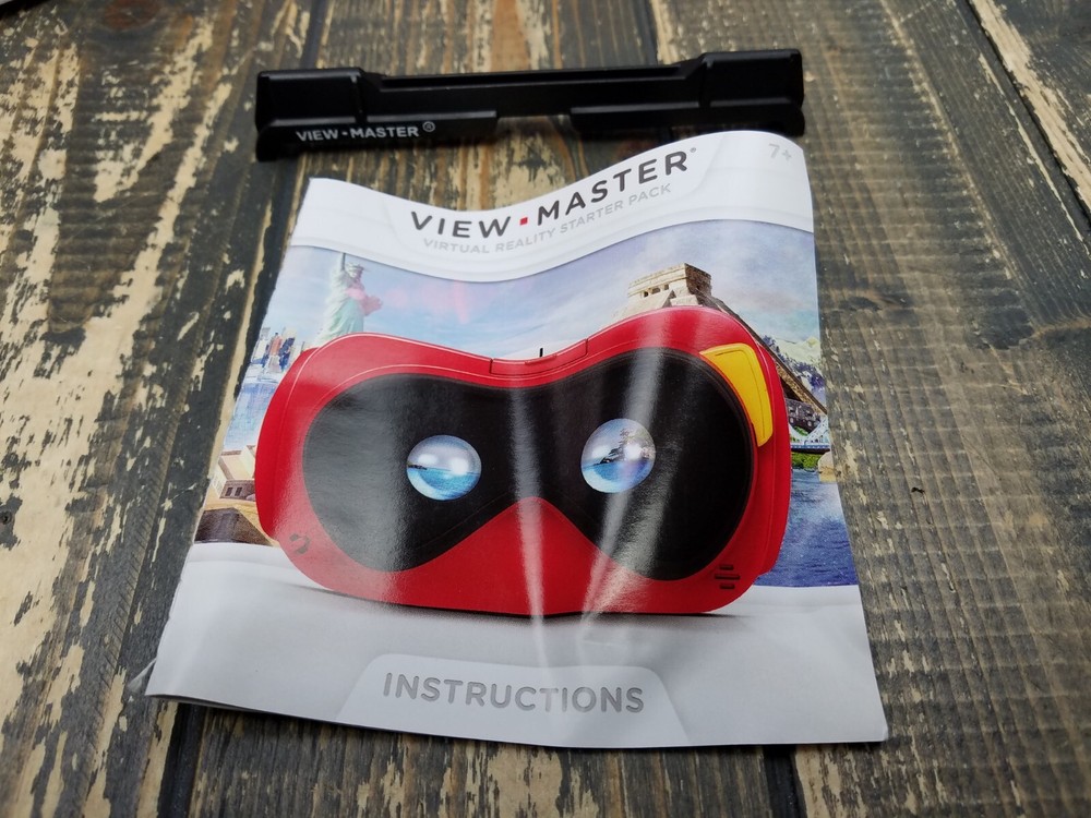 Mattel View-Master Virtual Reality VR Smartphone Headset with Original BOX