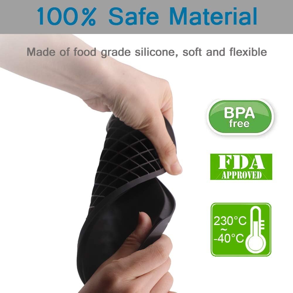 This small silicone ice cube tray set (3-piece pack) makes 160 ice cubes.