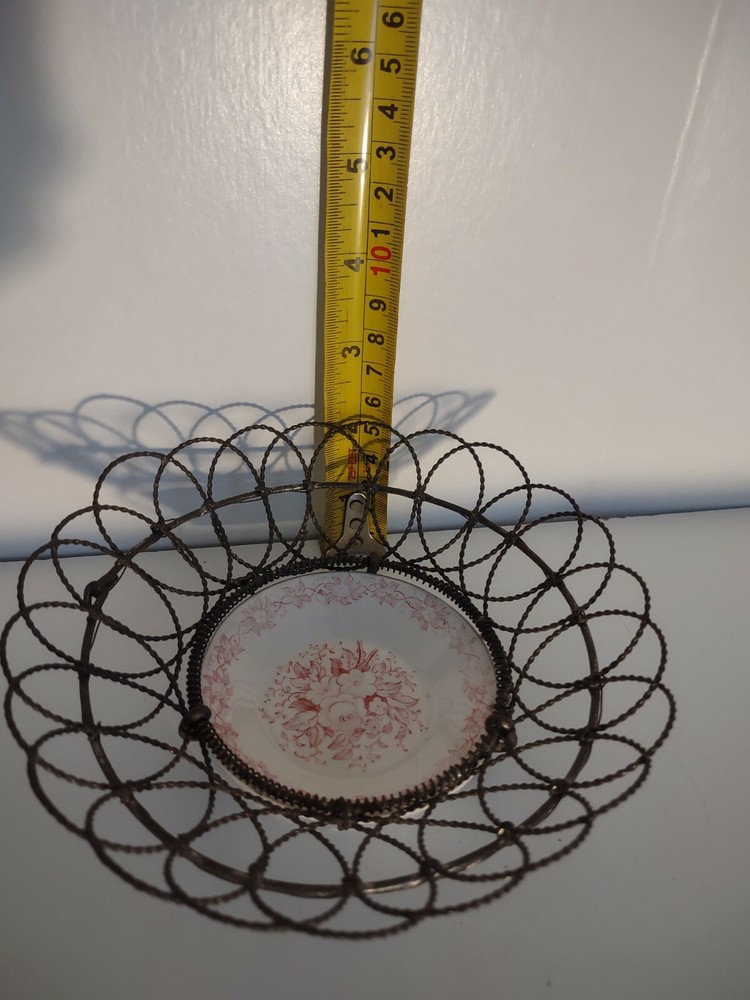wire baskets vintage