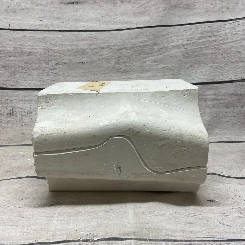 Unbranded Ceramic Casting Mold Christmas Mouse With Gift #204