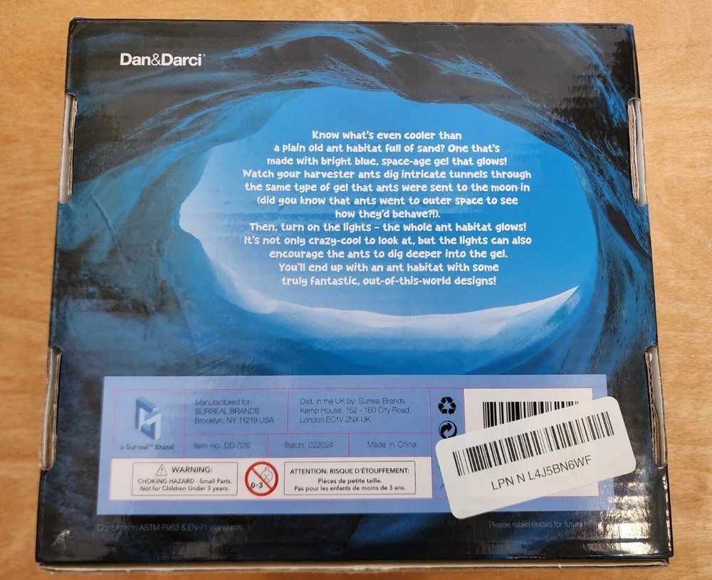 DAN&Darci Light-Up ANT Terraium-Opened Box