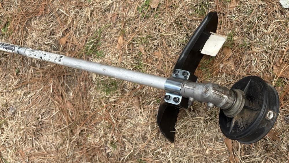 SHINDAIWA T260 TRIMMER.