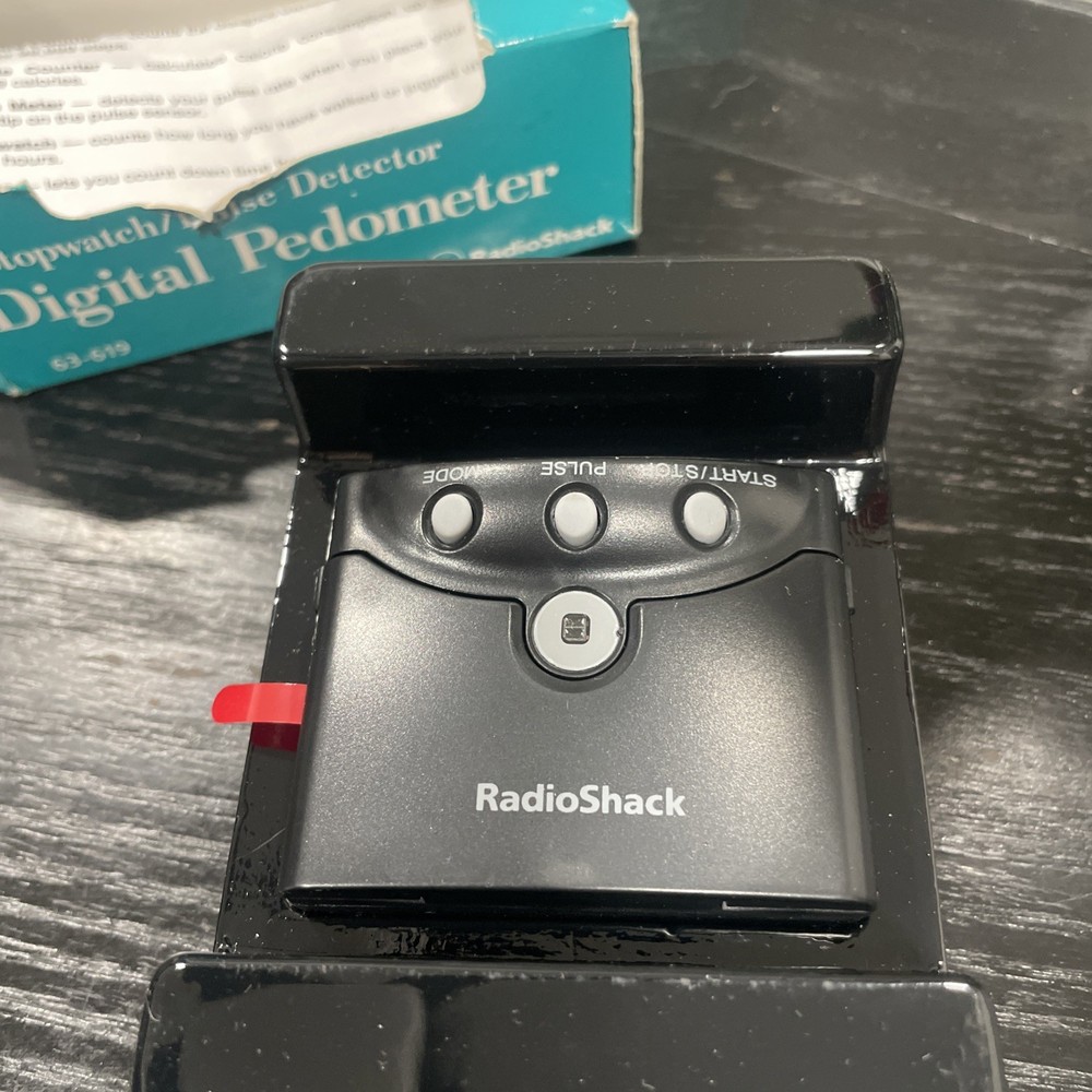 RadioShack Digital Pedometer Stopwatch/Pulse Detector