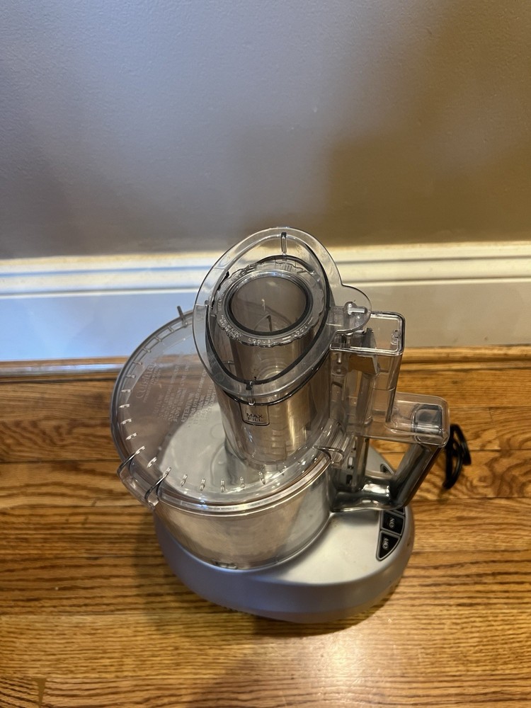 Cuisinart Custom Prep 11 Plus Food Processor DLC-2011 Tested Works Silver