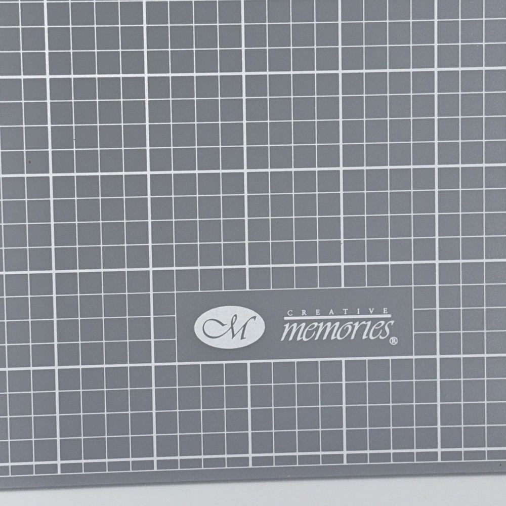 Creative Memories Custom System Cutting Mat Self Healing 10 1/2X 12 1/2 Preowned
