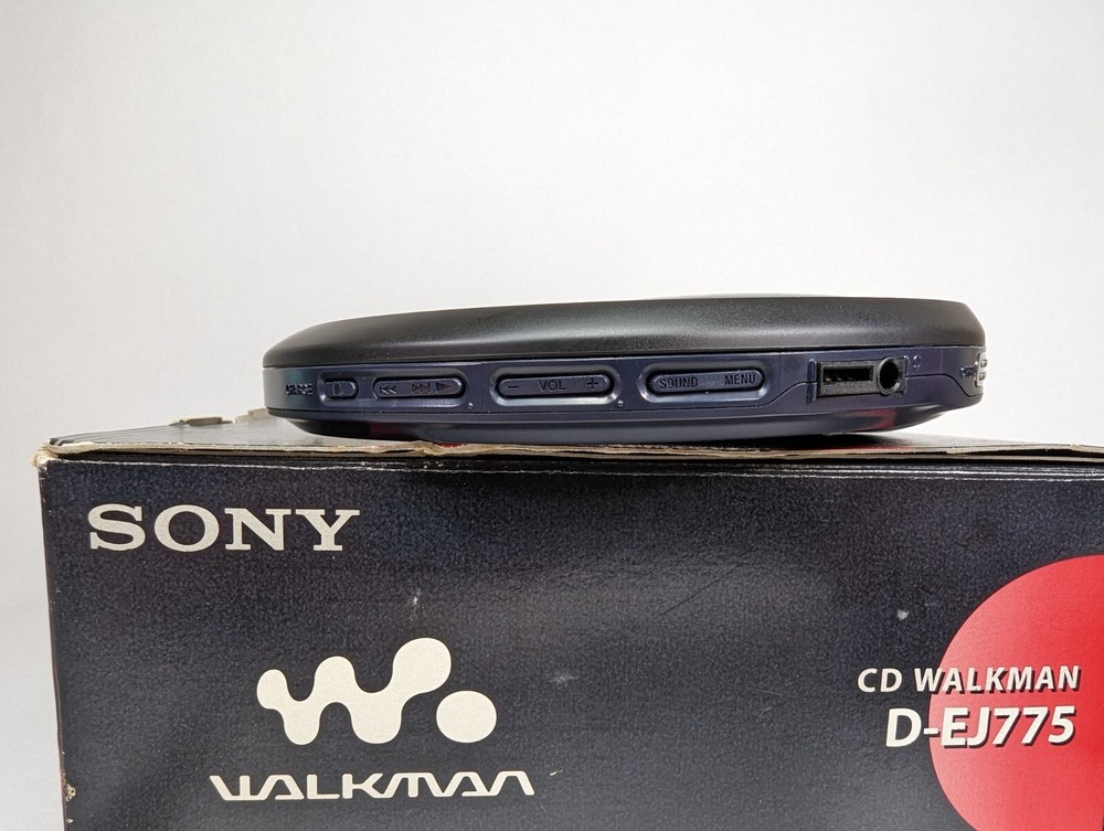 Spiderman D-EJ775 CD player Walkman Discman