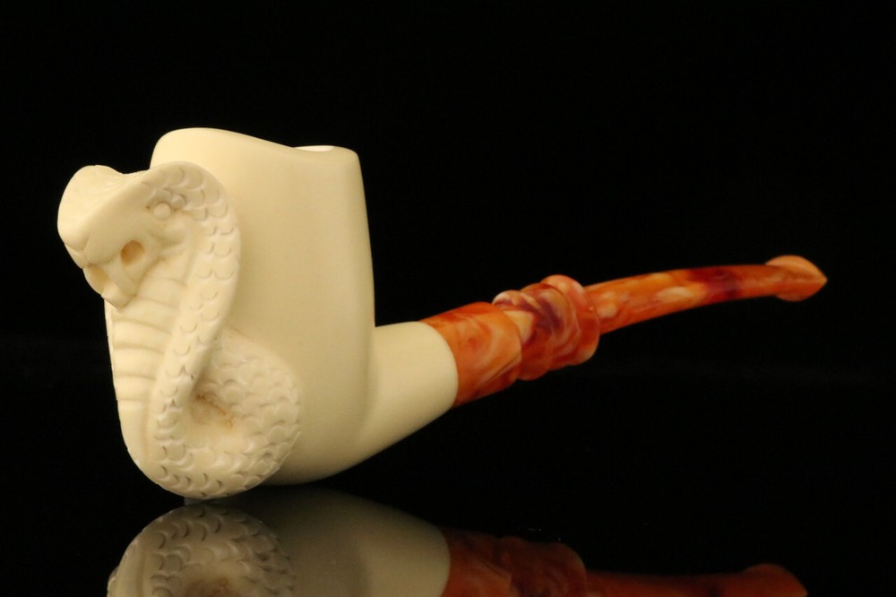 Cobra Block Meerschaum Pipe with custom case M1838