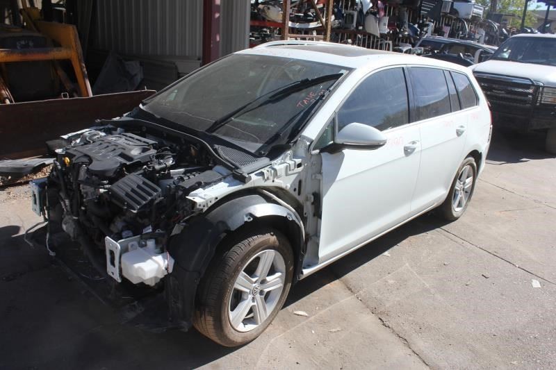 Speedometer Cluster Hatchback Base Engine MPH Fits 15-16 GOLF 609316