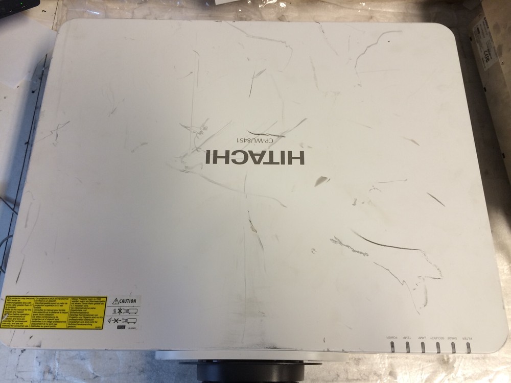Hitachi CP-WU8451 Projector 3633 Hours | Tested