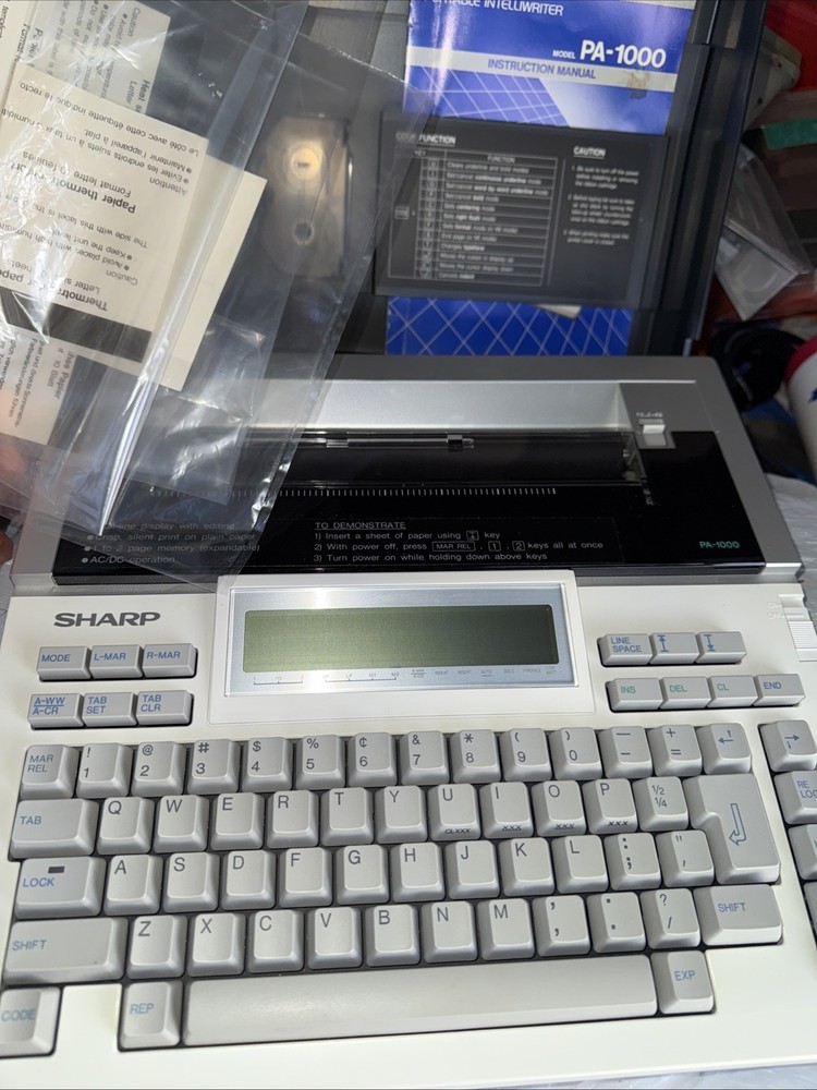 VTG Electronic Printer Typewriter Sharp PA-1000H Portable IntelliWriter Working