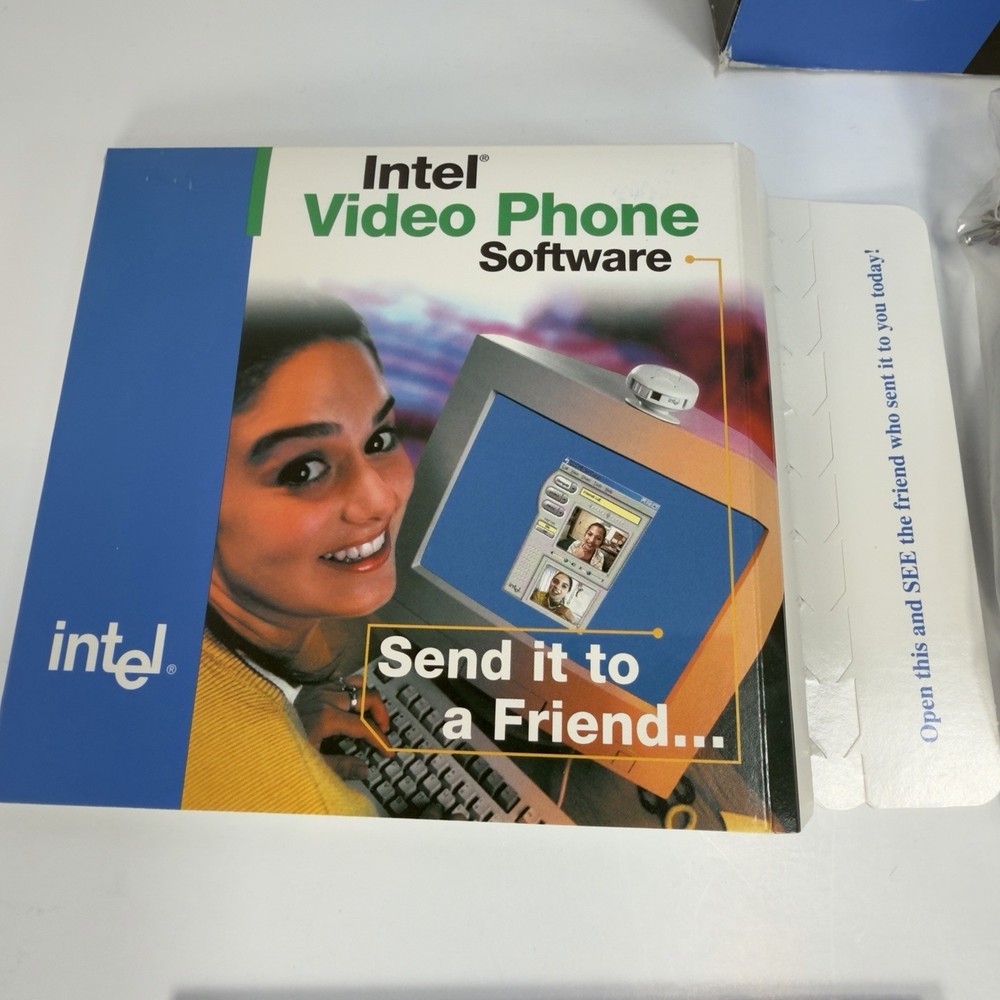 Intel PC Camera Pro Pack USB Video-In Complete Kit Boxed Vintage Webcam