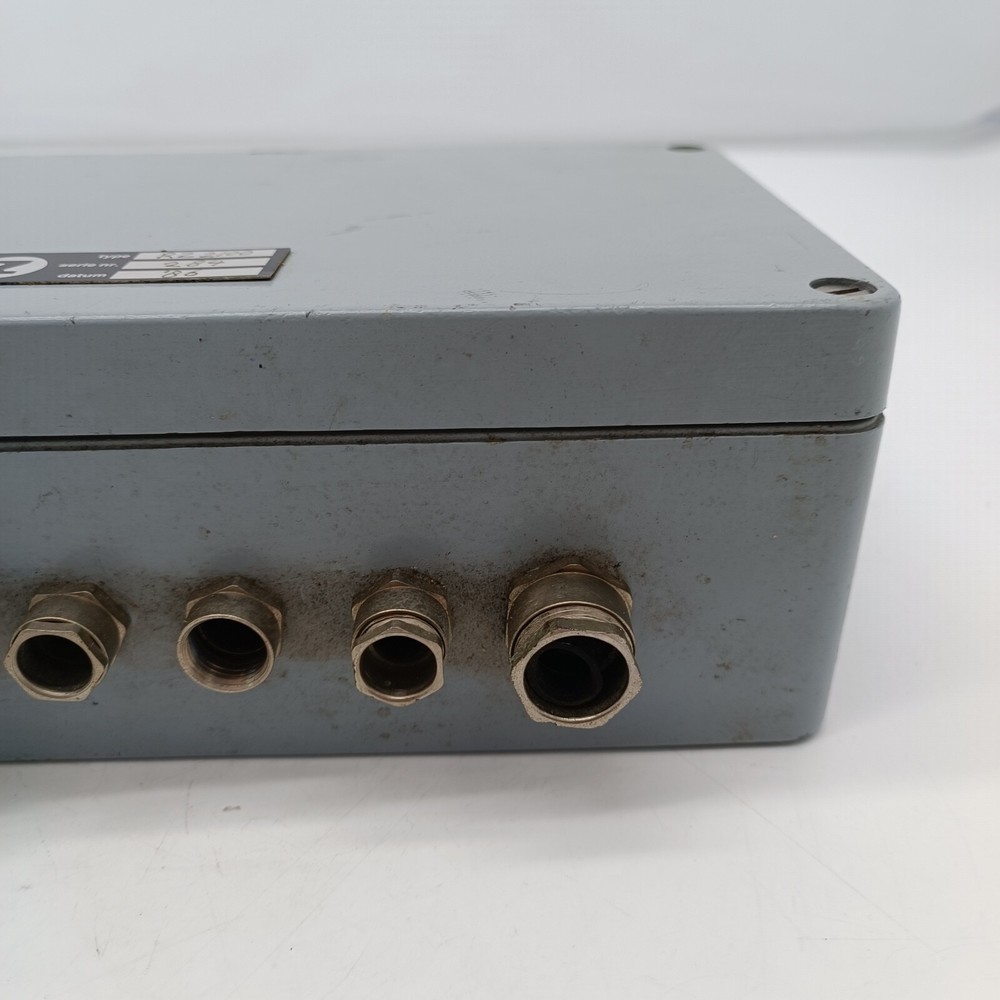 Radio Zeeland RZ2100 Junction Box Course Computer Case Casing
