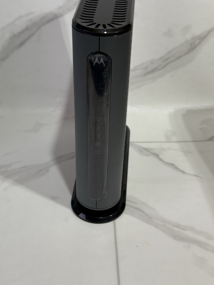 Motorola Modem Cable MB7621 New - Open Box