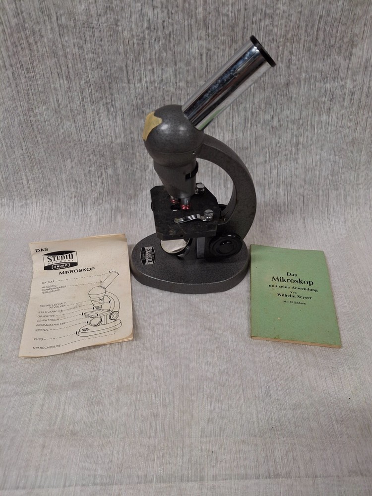 Studio Germany Enuro Optic 50-400x Microscope with Books