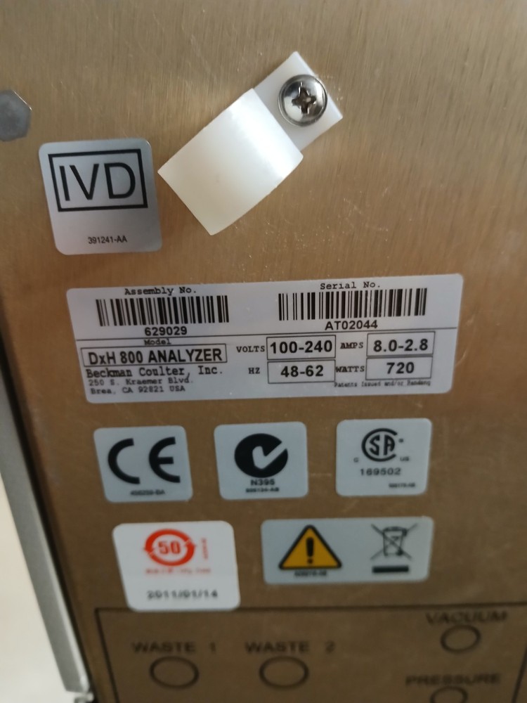 Beckman Coulter DxH 800 Cellular Analysis System with Computer/Software