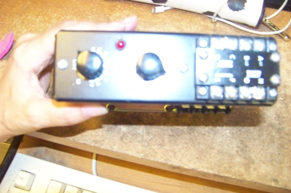 kanson electronics issc 1060-1-d-d-2-b TIMER REPEAT CYCLE 0.06-1SEC 10AMP DPDT