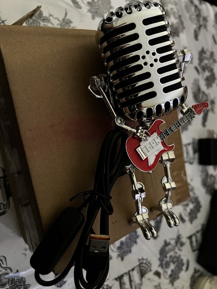 Guitar / Microphone Lamp
